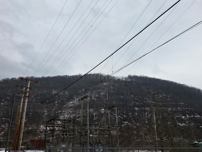 Mountain View - 33 Fleetwood St