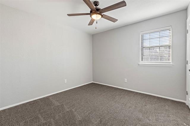 Building Photo - 901 Pyramid Dr