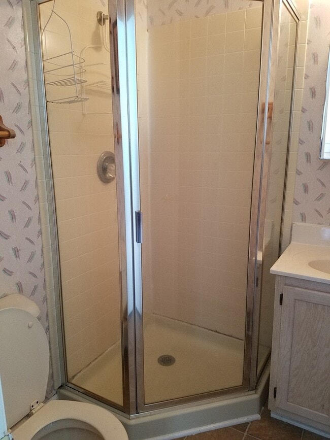 Building Photo - Ocean Front! Every day is a great day at the beach!!