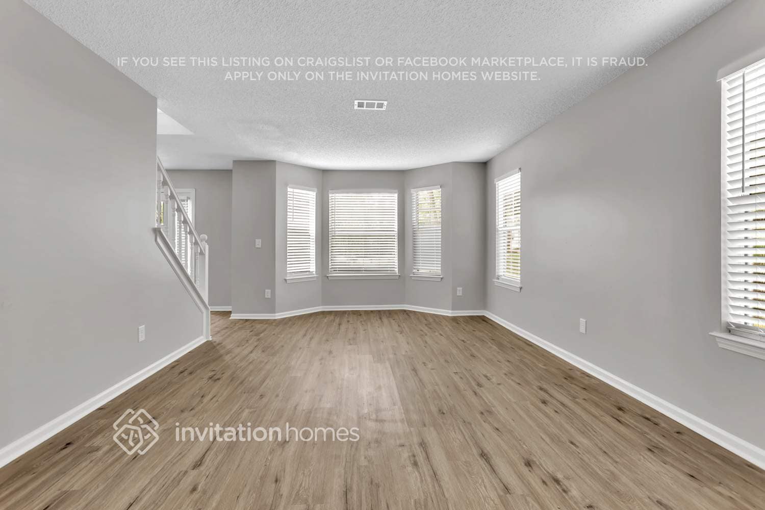 Building Photo - 5614 Carriage Walk Way