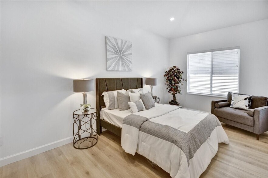 Bedroom 2 - 3225 Hannah St