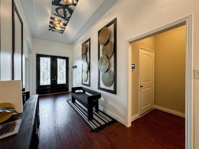 Building Photo - 10702 Longpoint Path