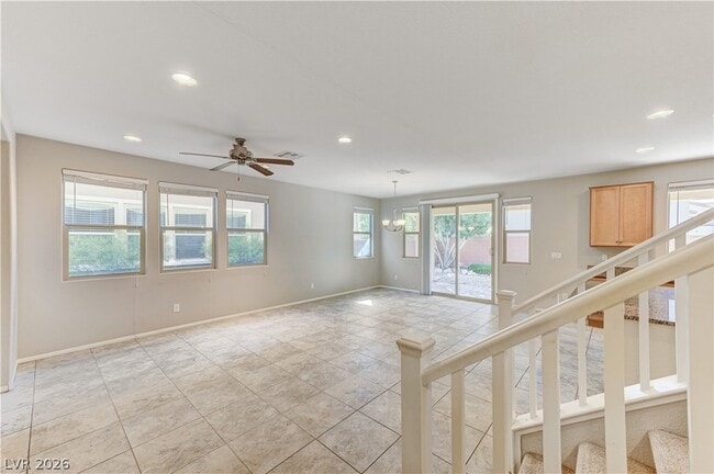 Building Photo - 10679 Country Knoll Way