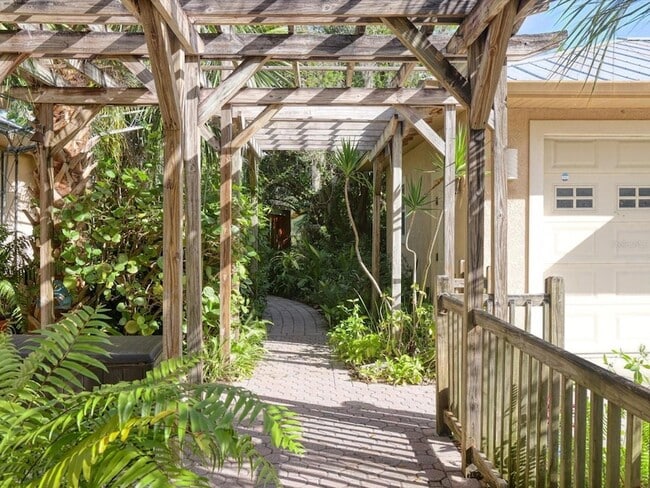 Building Photo - 4708 Hidden River Rd