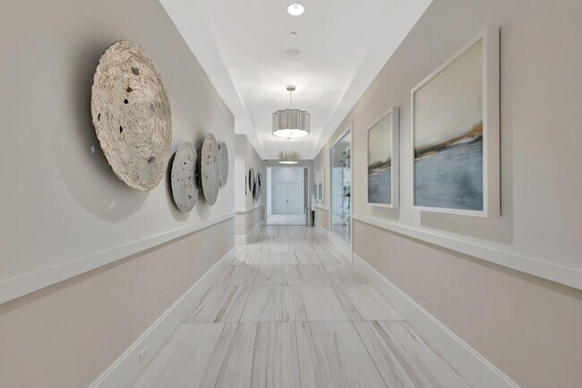 Building Photo - 12522 SW Emerald Estuary Ter