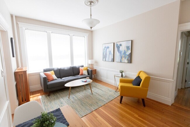 Building Photo - 226 Jamaicaway