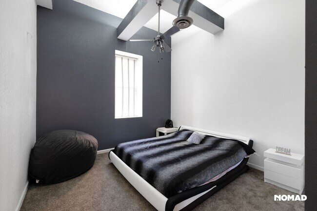 Building Photo - 335 N Superior St