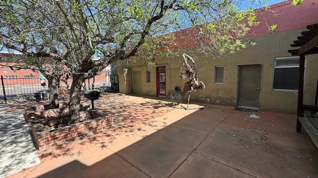 Building Photo - 1841 Fulton St