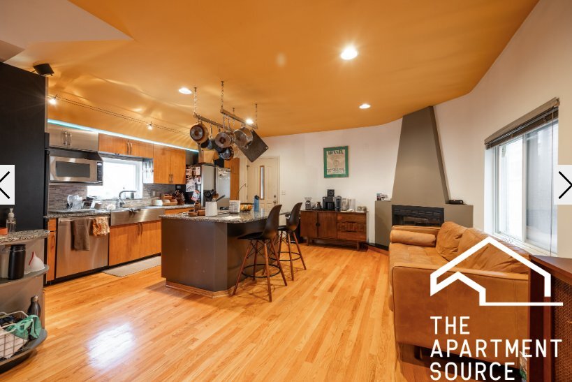 Building Photo - 1224 W Augusta Blvd