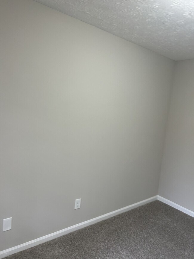 Building Photo - Beautiful 4 Beds 3 Baths Home in Decatur