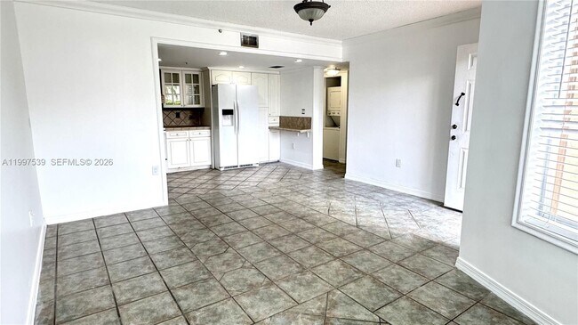 Building Photo - 511 NW 82nd Ave