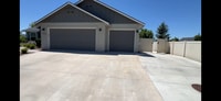 Building Photo - Beautifully Maintained Nampa Home Offering Comfort, Space, and Modern Convenience