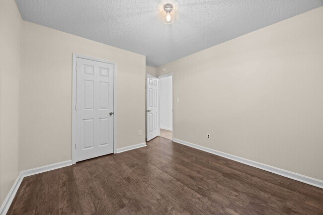 Building Photo - Welcome to Brookstone!