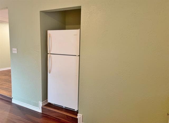 Building Photo - 8823 San Benito Way