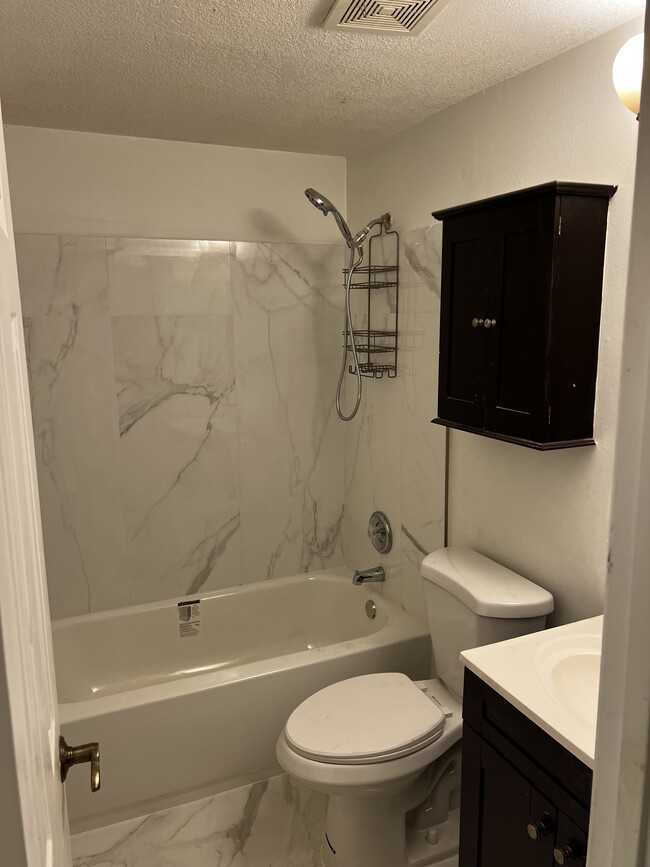 Building Photo - 12449 Guilford Way