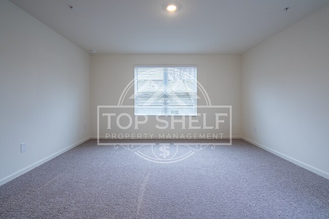 Building Photo - 2010 Ayla Dr