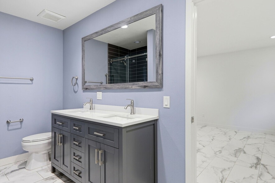 Building Photo - 30845 Catarina Dr