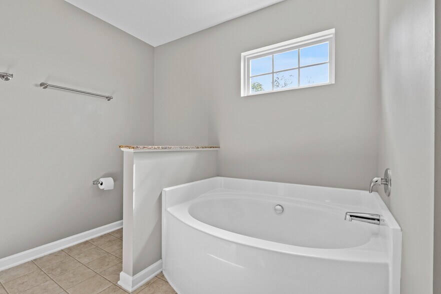 Building Photo - 207 Flinchum Pl