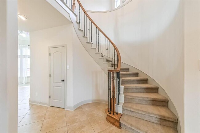 Building Photo - 1423 Blakely Grove Ln