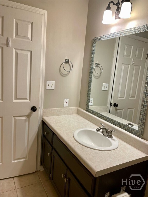 Building Photo - 100 Downing Way