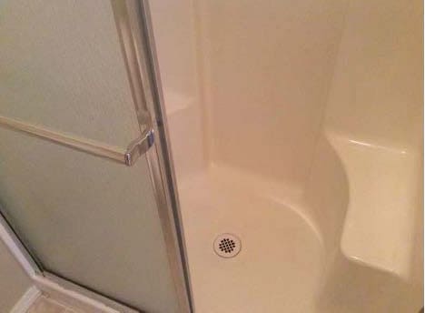 Building Photo - 2285 NW McGarey Dr