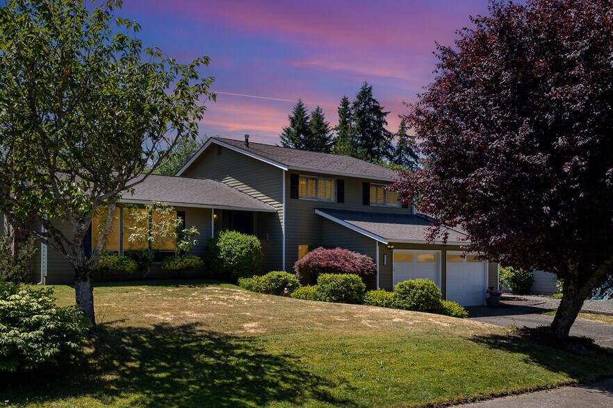 Primary Photo - 13605 SE 233rd St