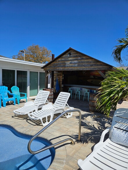 Building Photo - 5352 Quist Dr