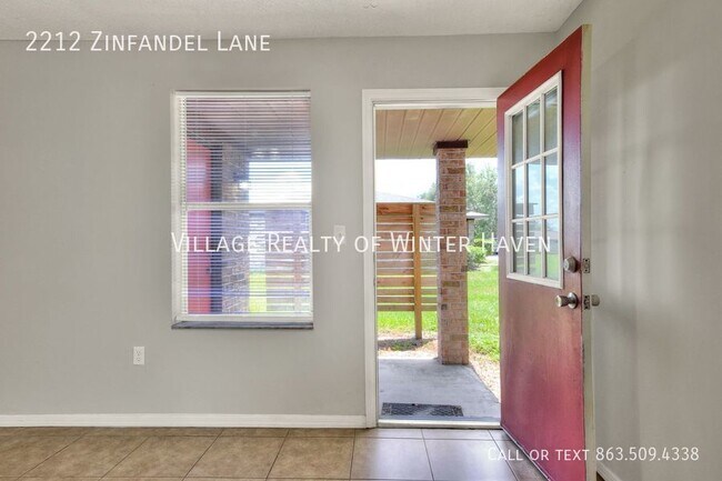 Building Photo - Julian Hills Apartments: Your Oasis in Eag...
