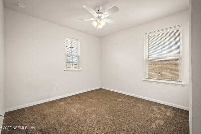 Building Photo - 120 Yellowfin Dr