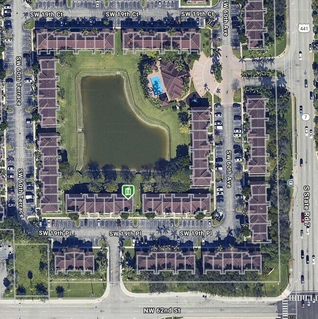 Building Photo - 6051 SW 19th Pl