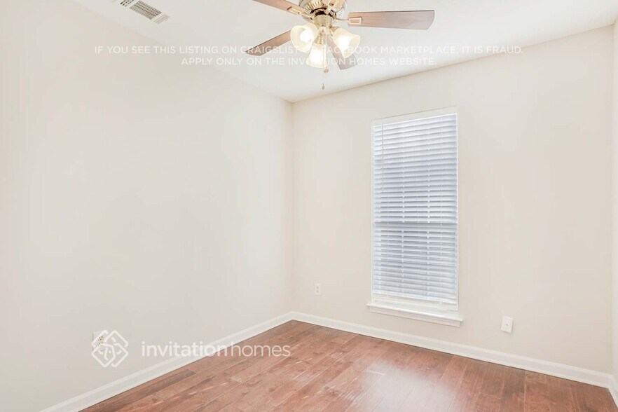 Building Photo - 893 Columbia Ct