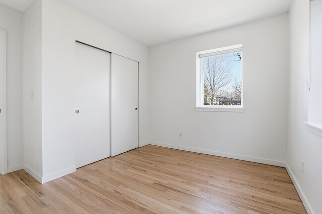 Building Photo - 4 blocks to Sloans Lake! immaculate home with large yard and garage