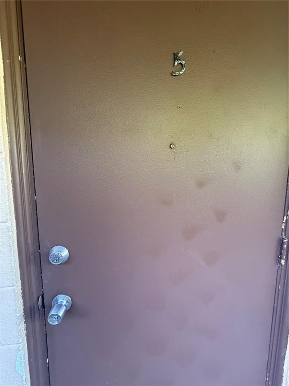 Building Photo - 800 N Hastings St