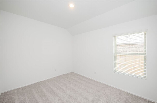 Building Photo - 2550 Olivine Stone Dr