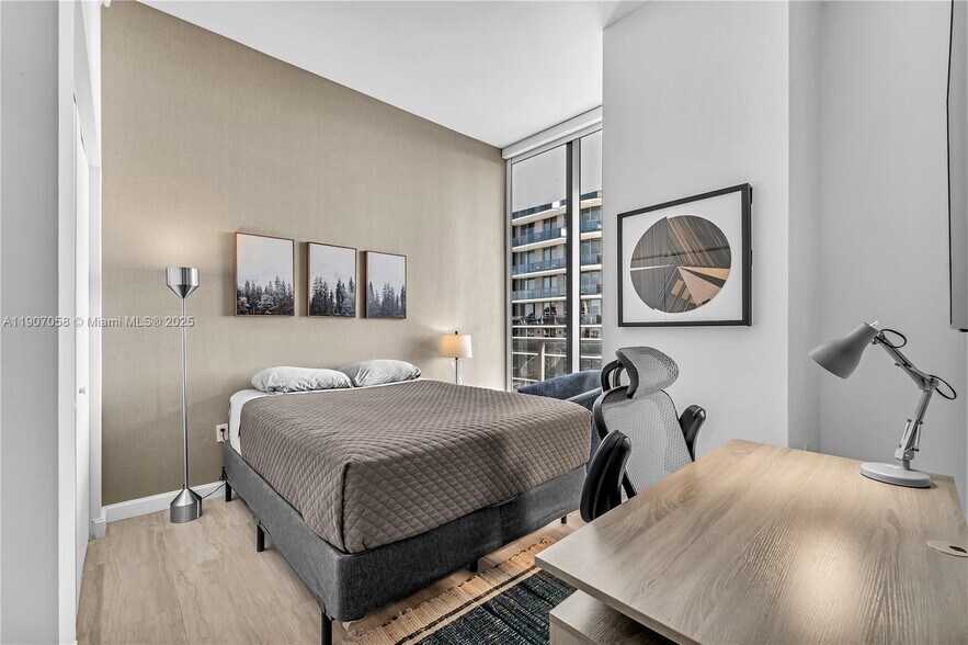 Building Photo - 45 SW 9th St