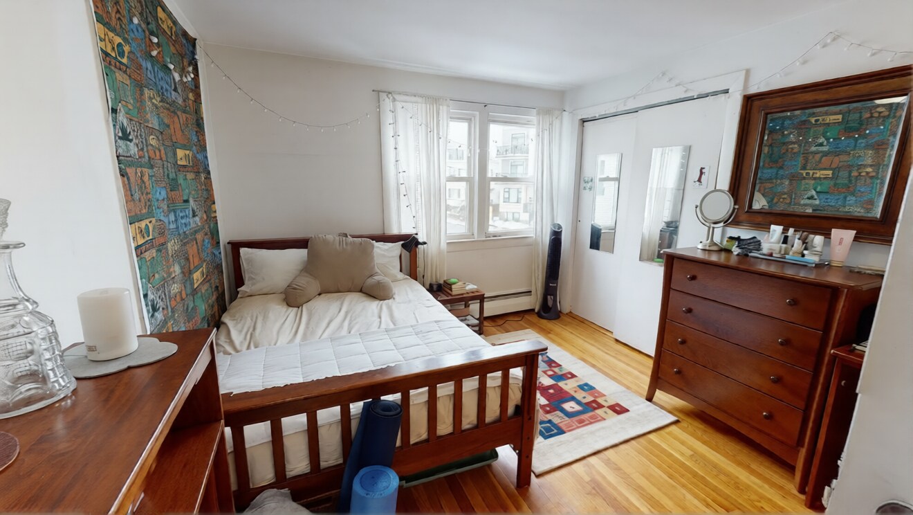 Building Photo - 22 Murdock St