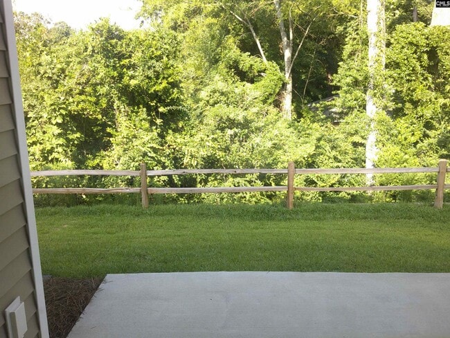 Building Photo - 1119 Ederbach Dr