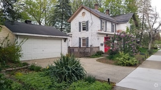 Building Photo - 2536 Old Glenview Rd
