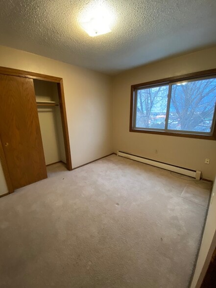 Bedroom - 103 E 12th Ave