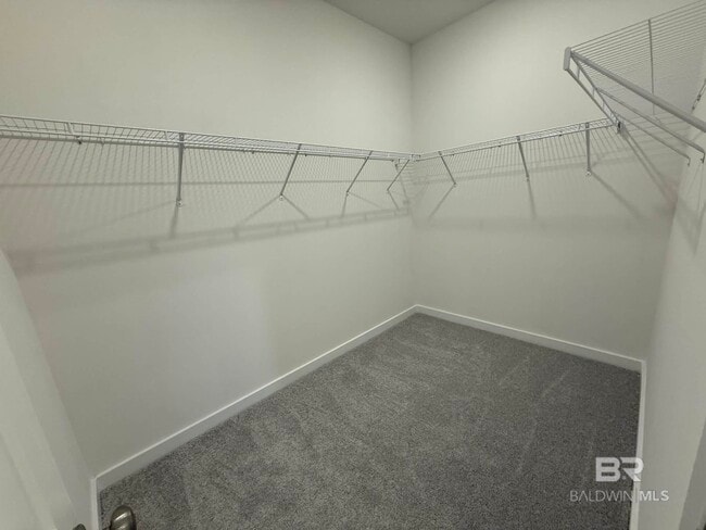 Building Photo - 19293 Maple Crest Loop