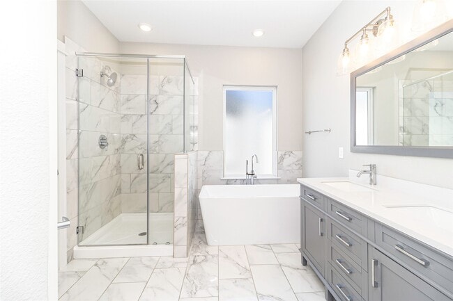 Building Photo - 6708 Parker Oaks Ln