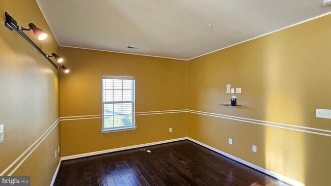 Building Photo - 11257 Yellowstone Ct