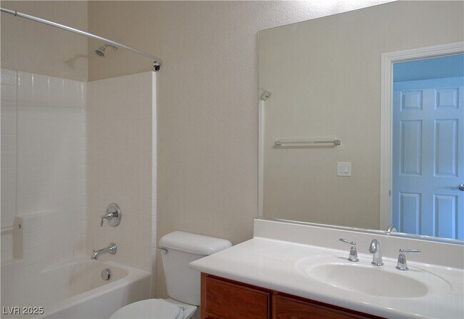 Building Photo - 8337 Christinas Cove Ave