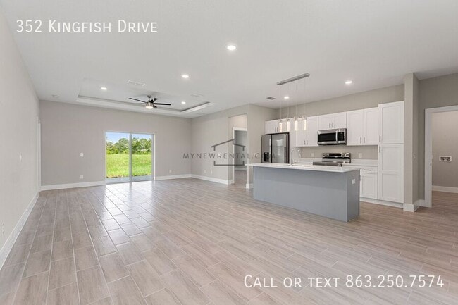 Building Photo - 352 Kingfish Dr