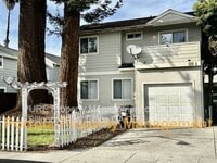 Building Photo - 126 Hunolt St