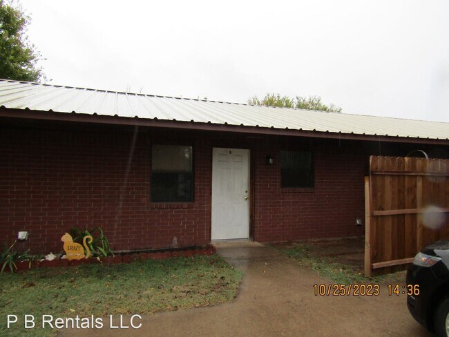 Building Photo - 2 br, 1 bath House - 401 NW 6th Street, Apt B