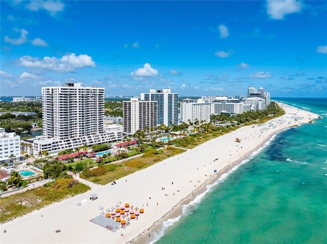 Building Photo - 2555 Collins Ave