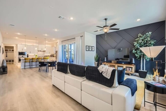 Building Photo - 7700 Ella Lee Ln