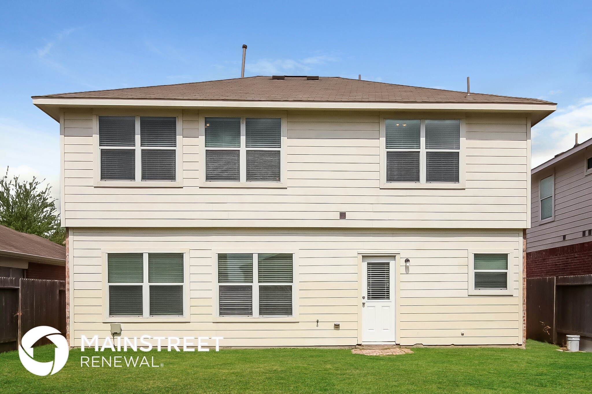 Building Photo - 8023 Louise Oak Ct