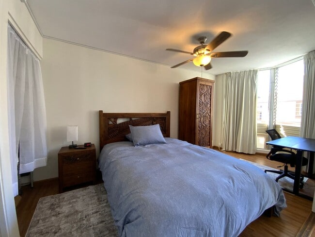 Building Photo - FULLY FURNISHED 1 BEDROOM/1 BATH IN HONOLULU